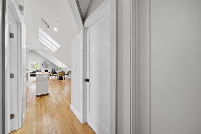 174 Walnut Street 3, Somerville, MA 02145