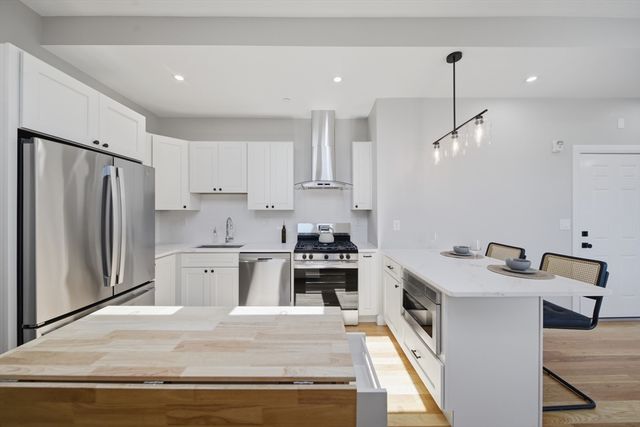 174 Walnut Street 3, Somerville, MA 02145