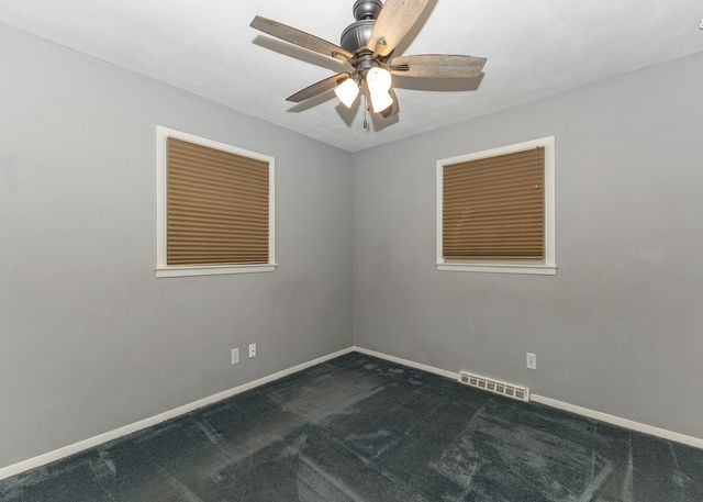 1109 14th Avenue, Orion, IL 61273