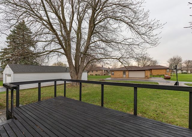 1109 14th Avenue, Orion, IL 61273