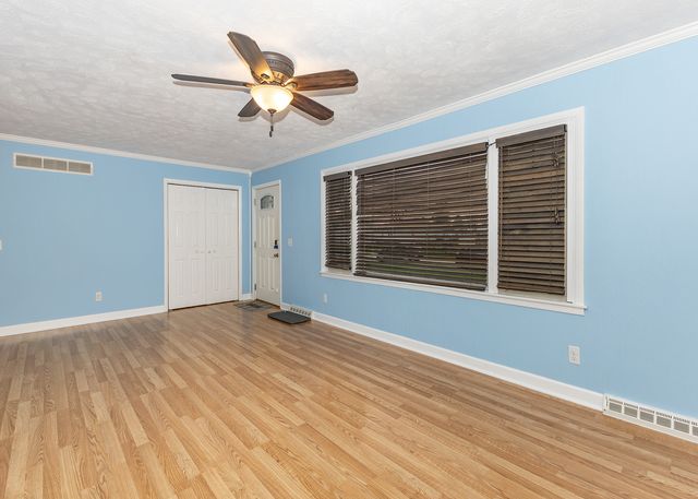 1109 14th Avenue, Orion, IL 61273