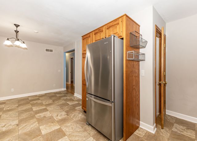 1109 14th Avenue, Orion, IL 61273