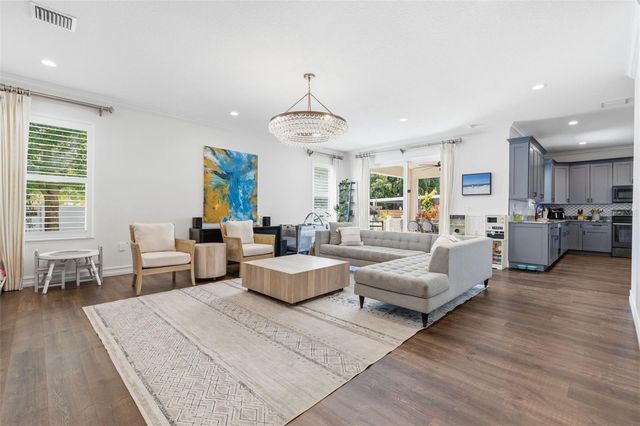 2510 W CARMEN STREET, Tampa, FL 33609