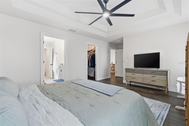 2510 W CARMEN STREET, Tampa, FL 33609