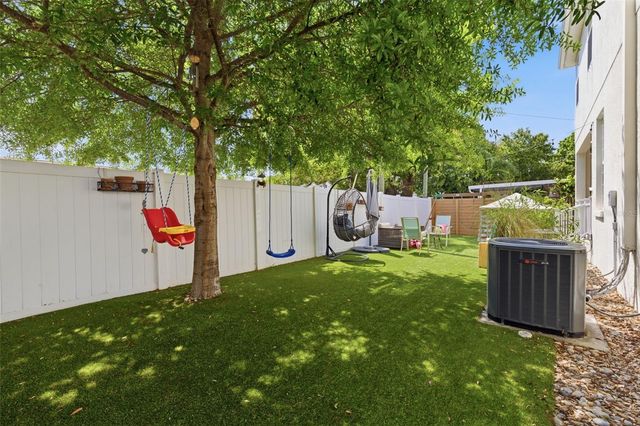 2510 W CARMEN STREET, Tampa, FL 33609