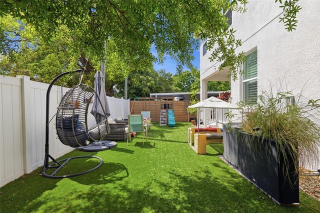 2510 W CARMEN STREET, Tampa, FL 33609