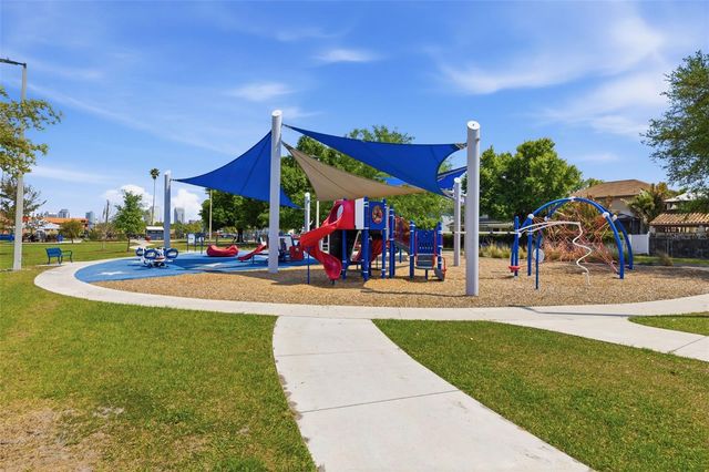 2510 W CARMEN STREET, Tampa, FL 33609