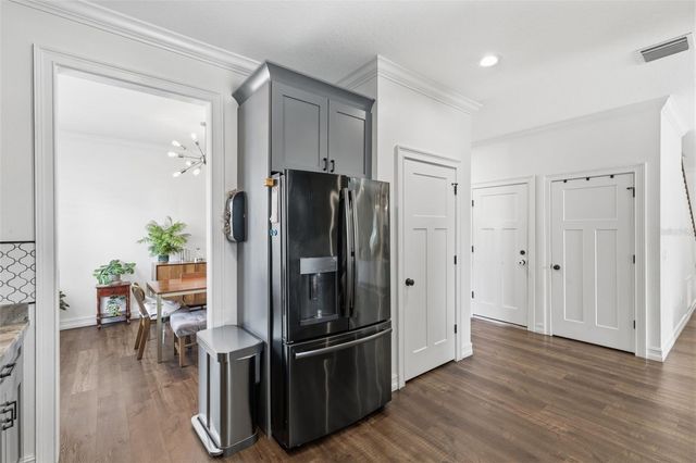 2510 W CARMEN STREET, Tampa, FL 33609