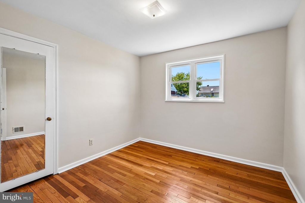 Image 28 of property listing at 1615 PARHAM PL, Silver Spring, MD 20903