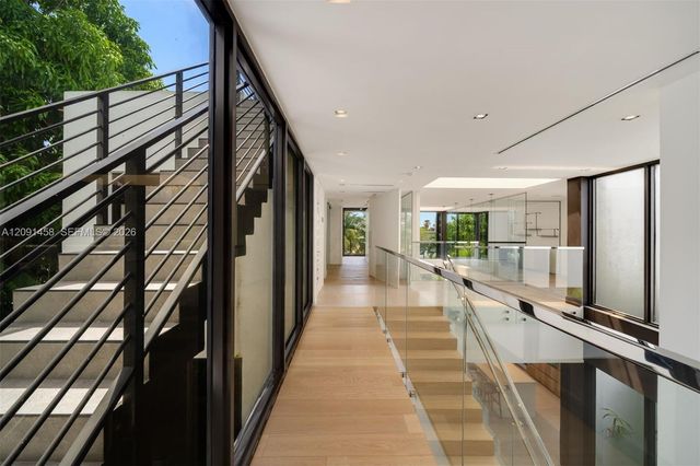 770 S Shore Drive, Miami Beach, FL 33141