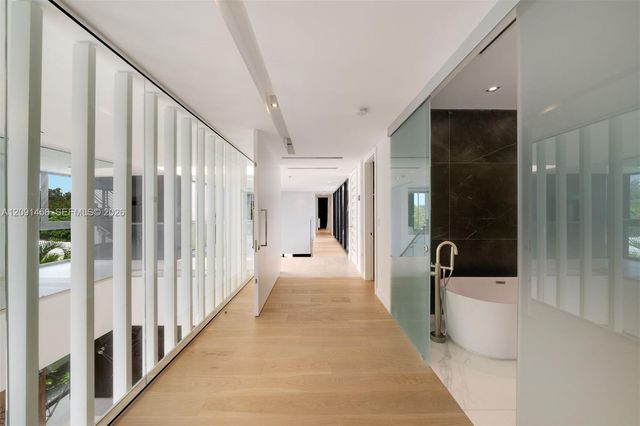 770 S Shore Drive, Miami Beach, FL 33141