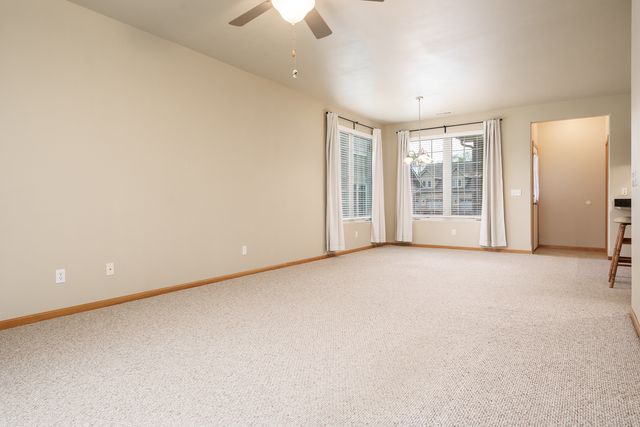 607 Queens Court 0, Rockton, IL 61072