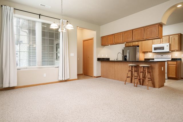 607 Queens Court 0, Rockton, IL 61072
