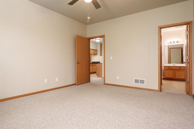 607 Queens Court 0, Rockton, IL 61072