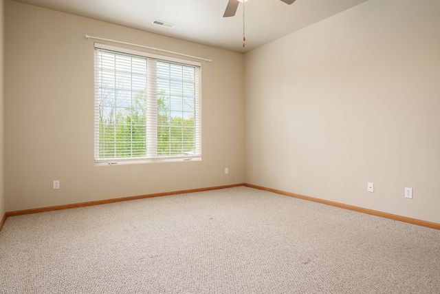 607 Queens Court 0, Rockton, IL 61072