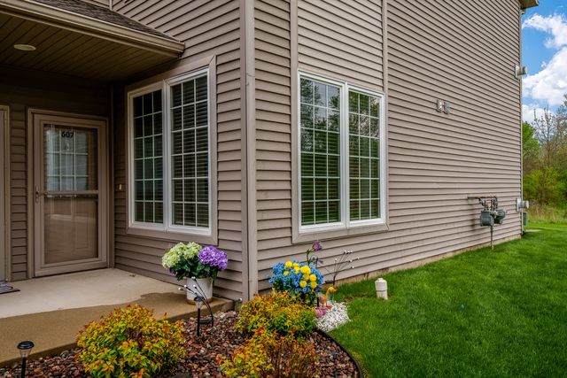 607 Queens Court 0, Rockton, IL 61072