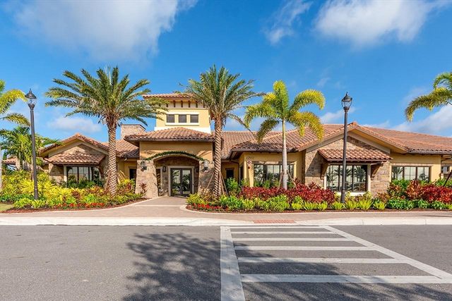13608 MESSINA LOOP 202, Bradenton, FL 34211