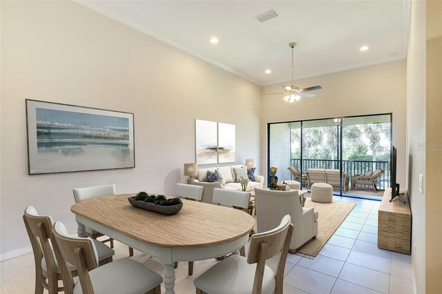 13608 MESSINA LOOP 202, Bradenton, FL 34211