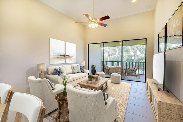 13608 MESSINA LOOP 202, Bradenton, FL 34211