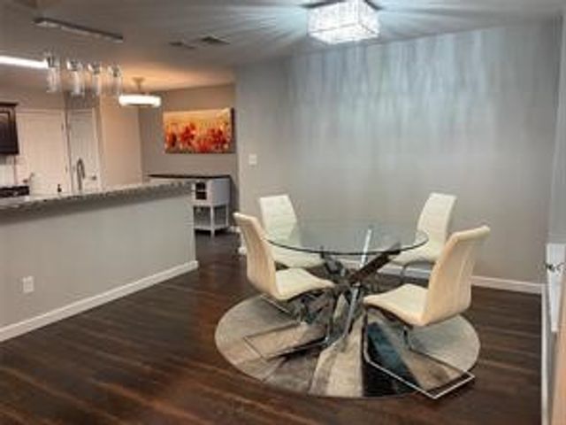 1214 Broken Arrow Trail, Carrollton, TX 75007