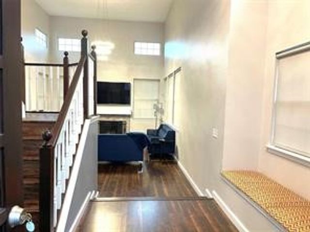 1214 Broken Arrow Trail, Carrollton, TX 75007