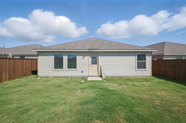 1326 Eldridge Pond Street, Forney, TX 75126