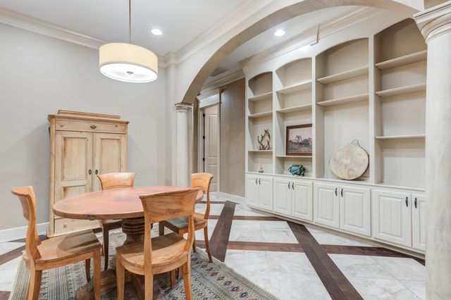 9 Tuscan Villas Circle, Lubbock, TX 79423