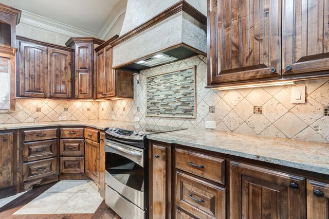 9 Tuscan Villas Circle, Lubbock, TX 79423