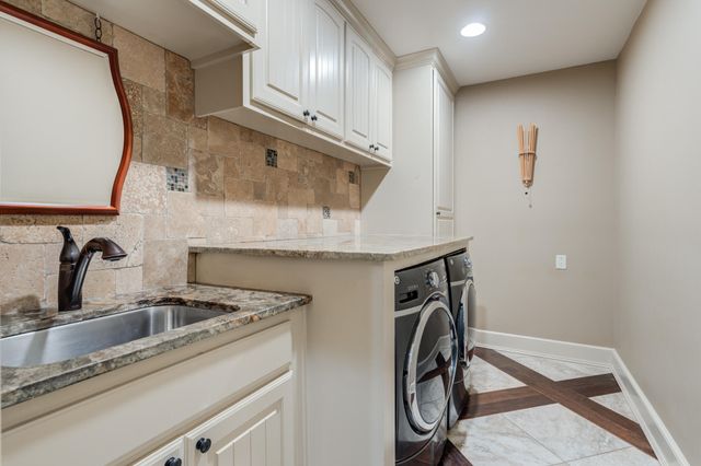 9 Tuscan Villas Circle, Lubbock, TX 79423