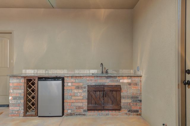 9 Tuscan Villas Circle, Lubbock, TX 79423