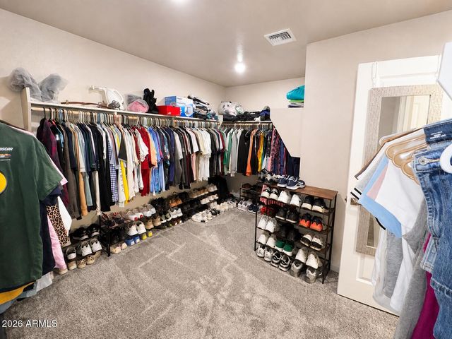 17805 W Daley Lane, Surprise, AZ 85387