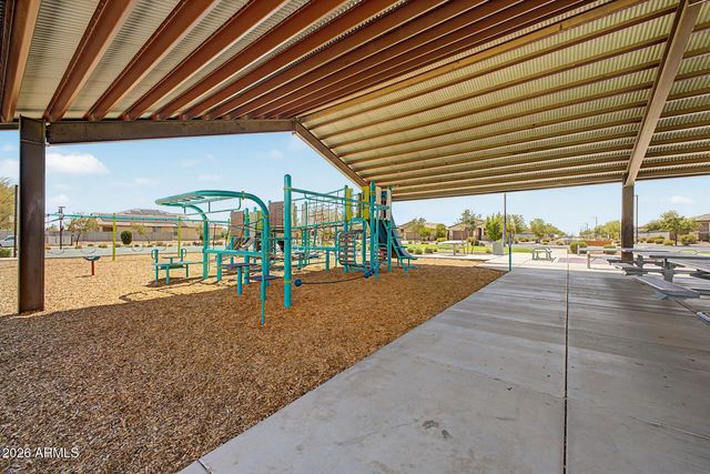 17805 W Daley Lane, Surprise, AZ 85387