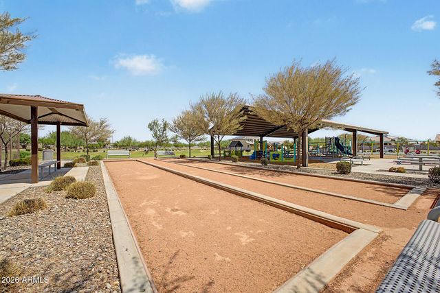 17805 W Daley Lane, Surprise, AZ 85387