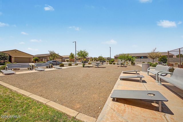 17805 W Daley Lane, Surprise, AZ 85387