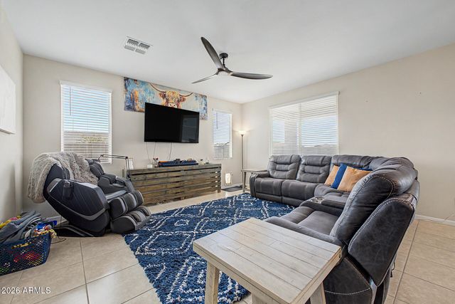 17805 W Daley Lane, Surprise, AZ 85387