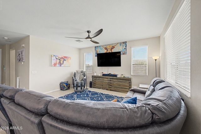 17805 W Daley Lane, Surprise, AZ 85387