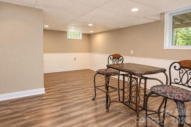 609 1st Avenue N, Conover, NC 28613