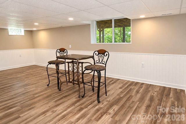 609 1st Avenue N, Conover, NC 28613