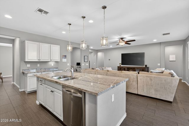 20160 E DOMINGO Road, Queen Creek, AZ 85142