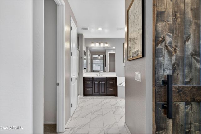 20160 E DOMINGO Road, Queen Creek, AZ 85142