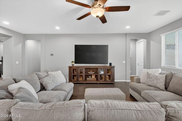 20160 E DOMINGO Road, Queen Creek, AZ 85142