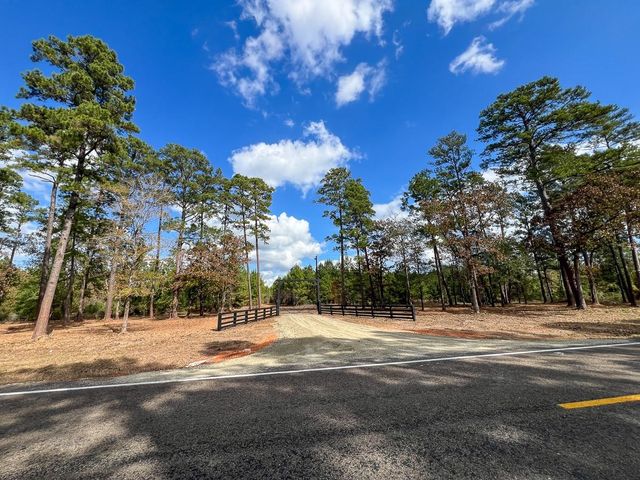 T-1 Fm 247, Huntsville, TX 77340