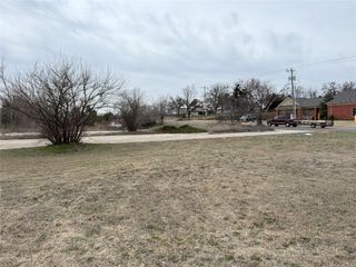 2270 N Hiwassee Road, Choctaw, OK 73020