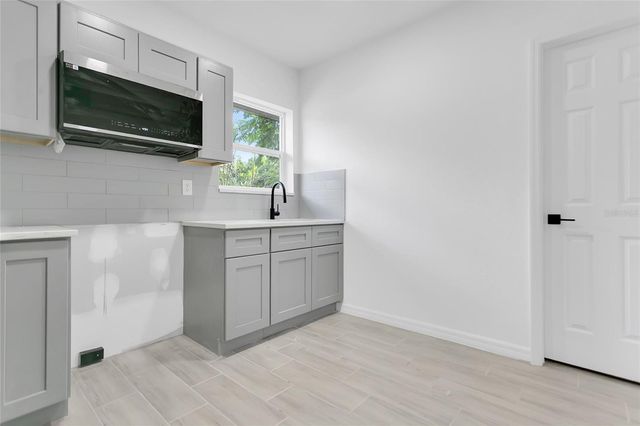 3504 S NASHVILLE AVENUE, Orlando, FL 32839