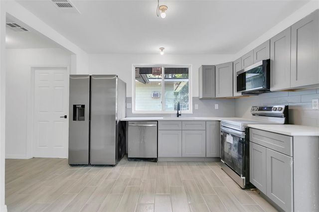 3504 S NASHVILLE AVENUE, Orlando, FL 32839