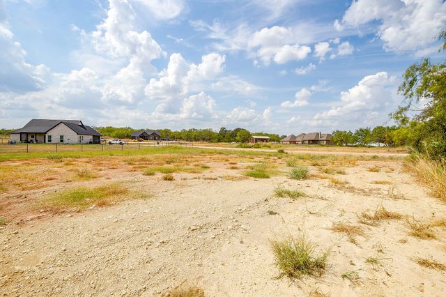 236 Jimmy Lane, Millsap, TX 76066