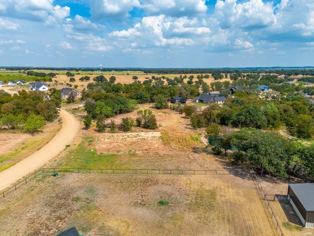 236 Jimmy Lane, Millsap, TX 76066