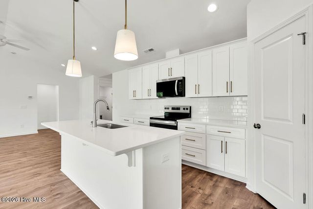 307 Riva Ridge, Burgaw, NC 28425
