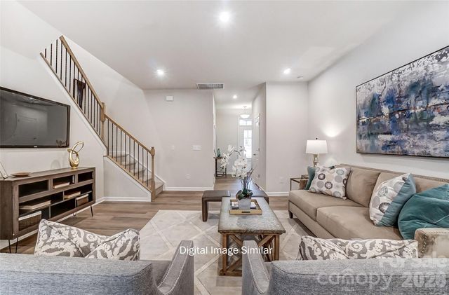 7516 Hodges Meadow Lane, Charlotte, NC 28213