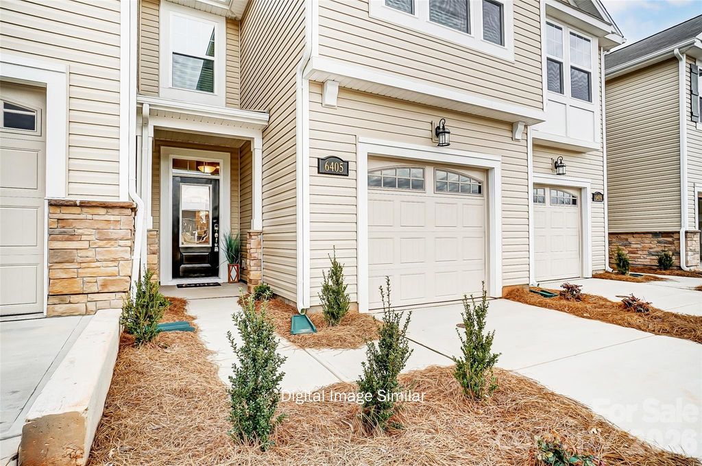 7516 Hodges Meadow Lane, Charlotte, NC 28213